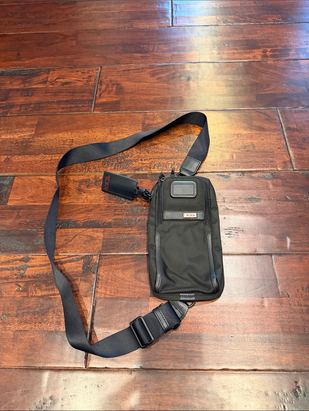 Tumi Men's Black Crossbody Sling Bag - Compact Everyday Carry